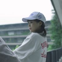 黑白头像女生颤音6